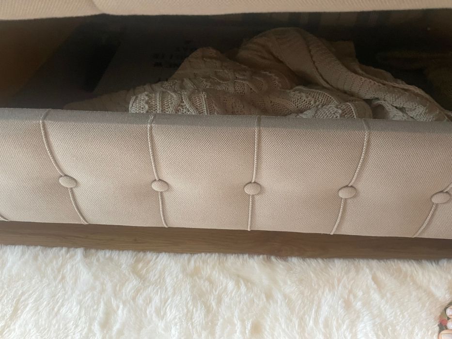 Baixa de Preço Sofá cama com arrumação