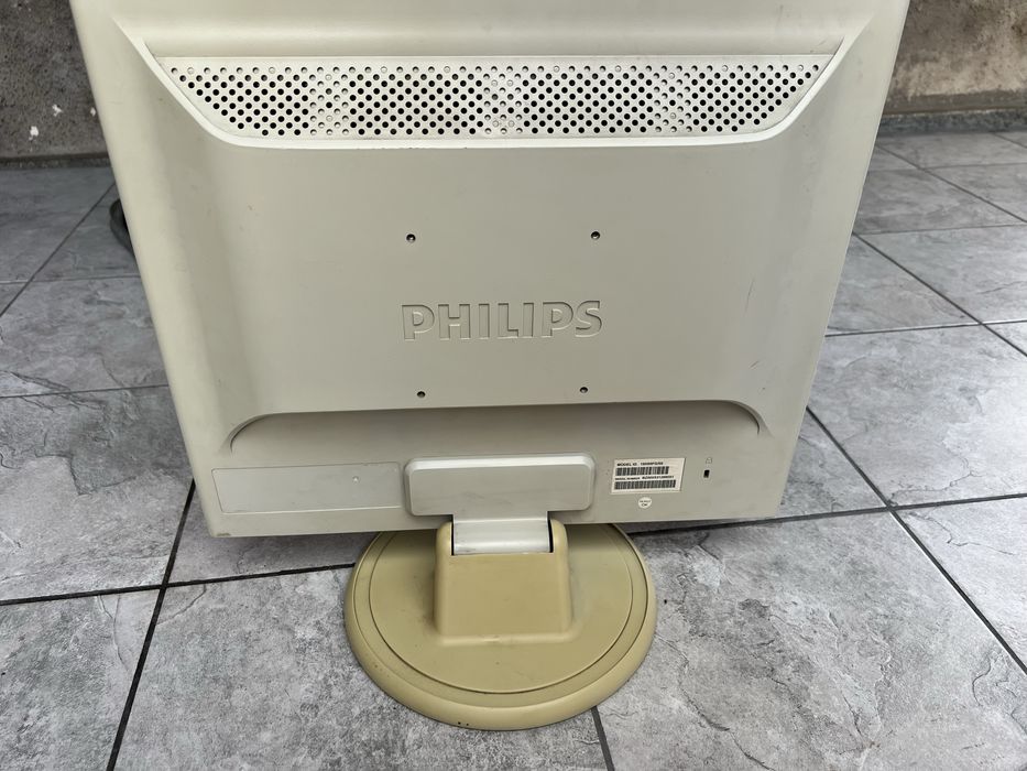 Продам монитор vga