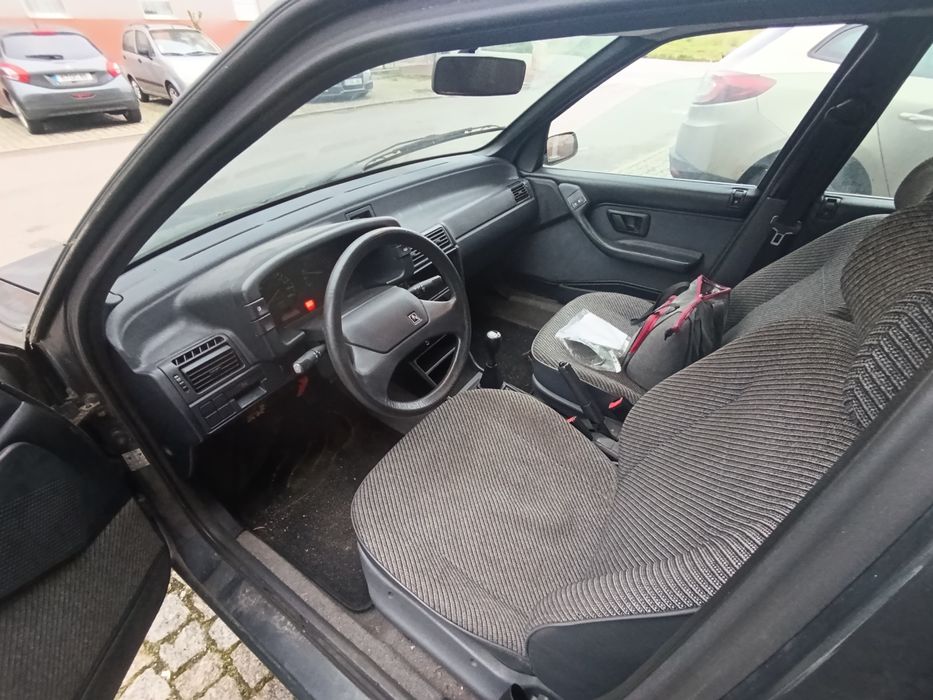 Citroen ZX com 137 mil reais .