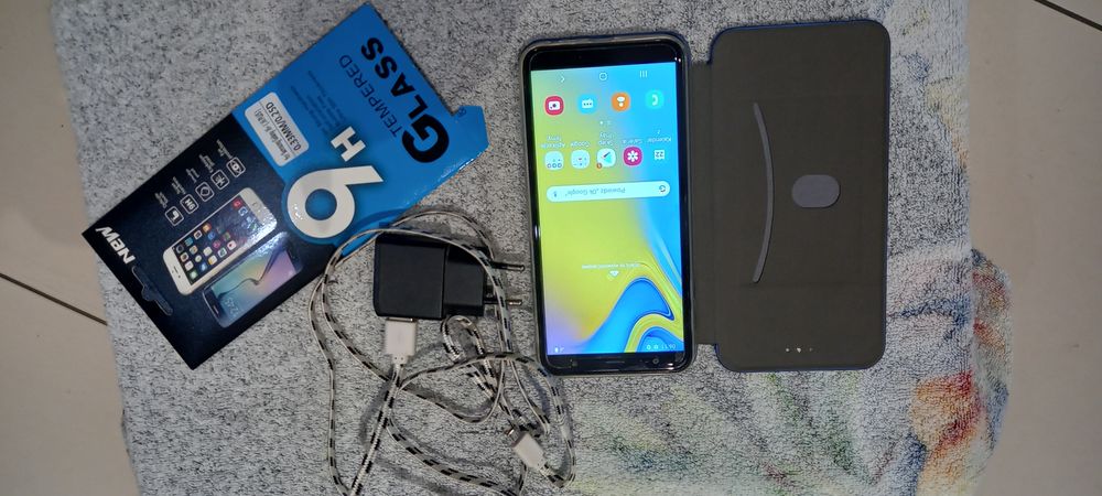 Samsung Galaxy j6+ , jak nowy etui+szybka +zaś , model  sm-j610fn