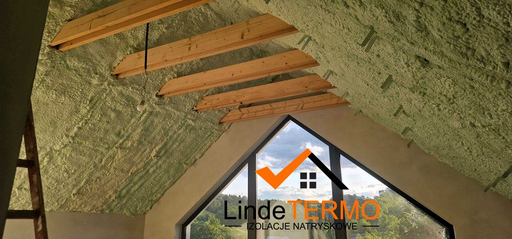 Ocieplanie pianą PUR, izolacje natryskowe, poddasza, pianowanie pianka