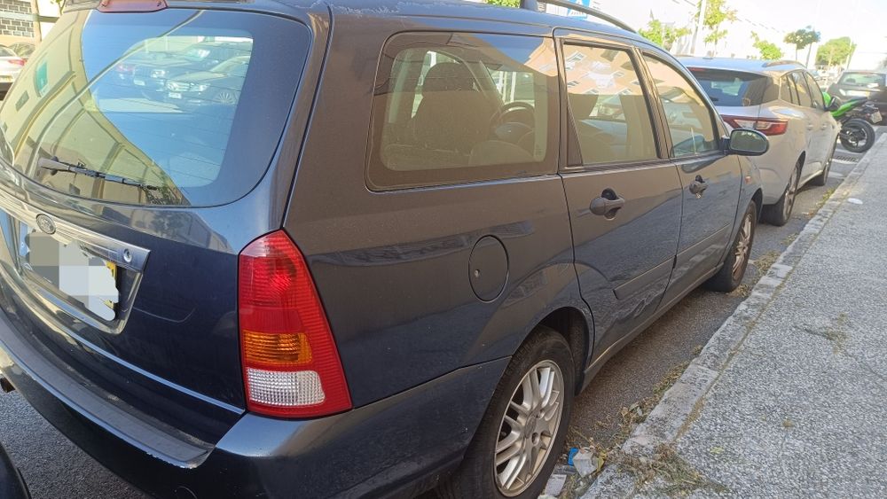 Ford   Focus 1.4