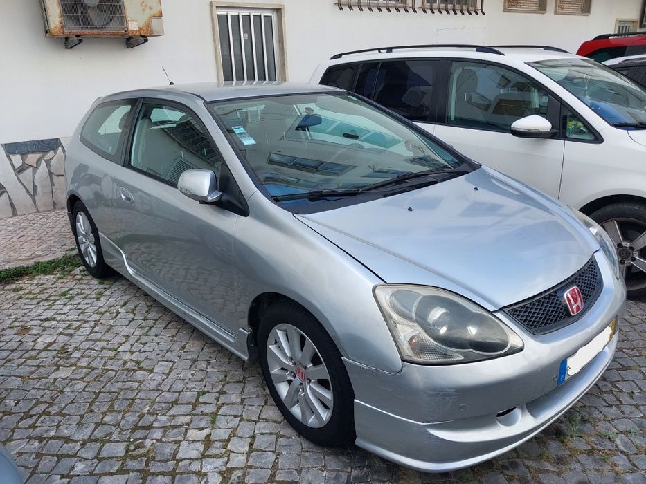 Honda Civic VII Hatchback 1.4 iS Gasolina 90cv • 2004 • 80.000 km