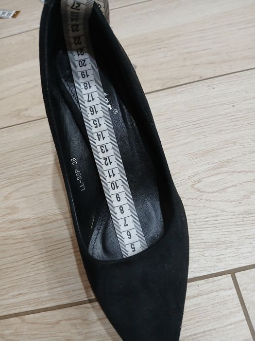 Туфлі жіночі чорні класичні р 35-36