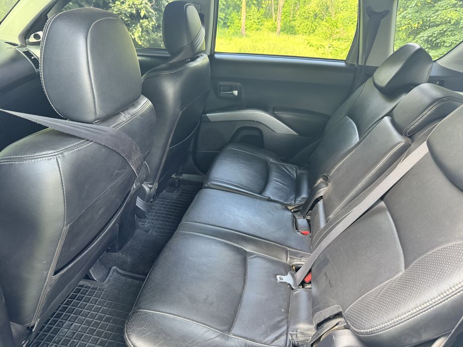 Продам Mitsubishi Outlander XL 2.2 дизель