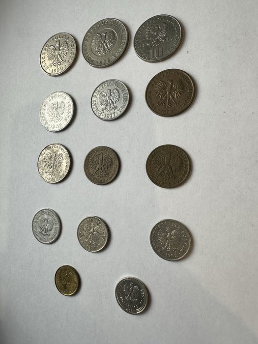 Разные монеты цена за штуку