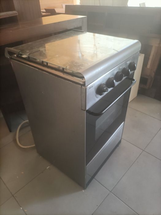 Fogão totalmente a gás