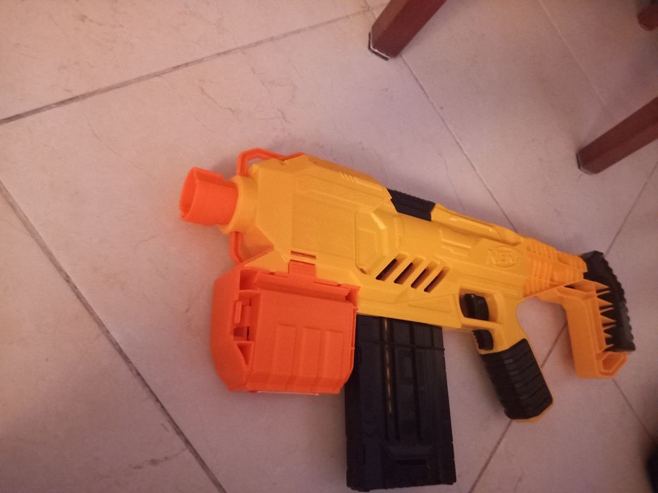 NERF- alpha strike flyte cs-10