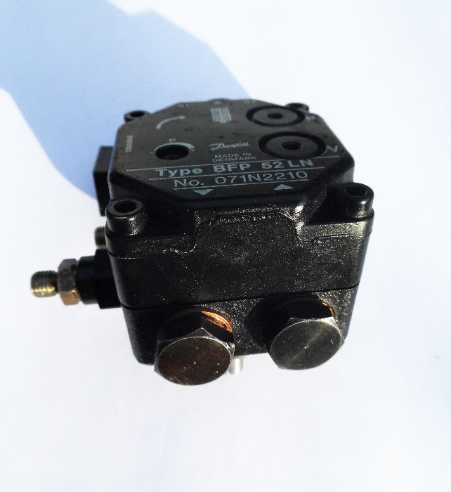 Pompa dwustopniowa olejowa Danfoss BFP 52 LN NO.071N2210