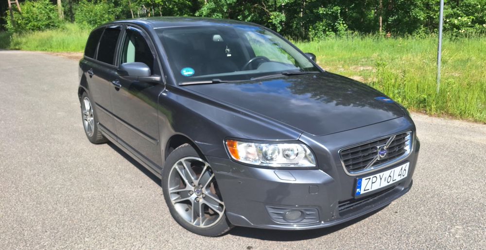 Volvo V50