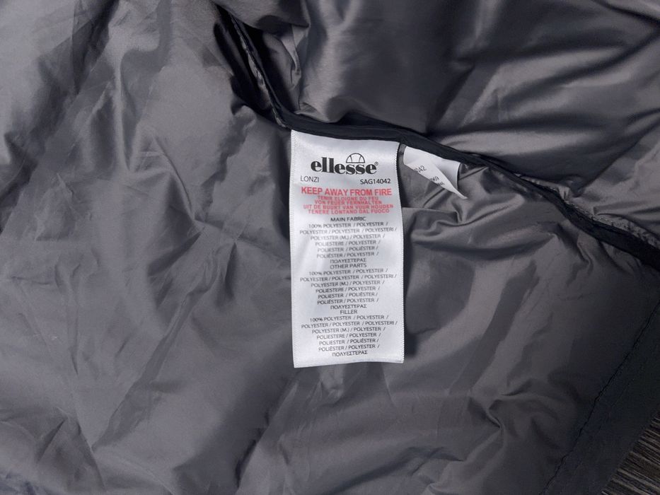 Ellesse куртка спортивна чоловіча , слфтшел , вітровка  М