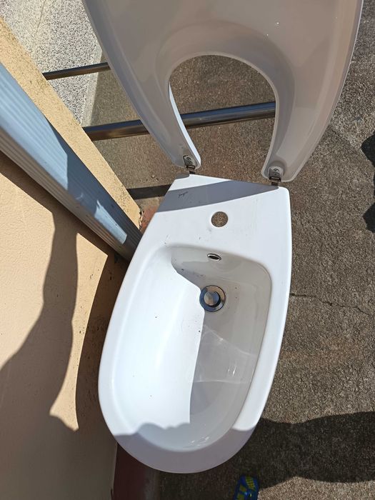 Bidê como novo em bom estado