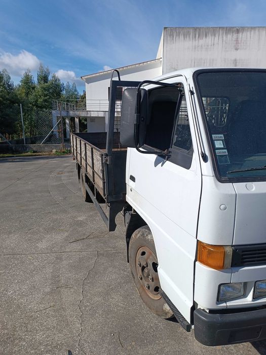 Bedford NKR 3.6 (5.9 Ton) | Clássico de Trabalho | Mecânica Robusta