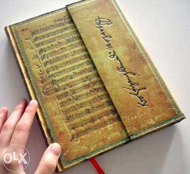 Caderno PaperBlanks Mozart Ultra pautado NOVO