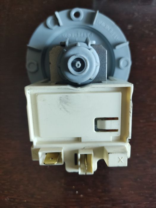Pompa spustowa pralki Electrolux