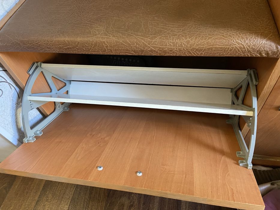 Прихожая. Продажа комплектом.