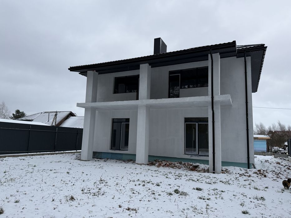 Продаж будинку Бартатів біля лісу