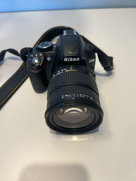 Aparat Nikon D 3100