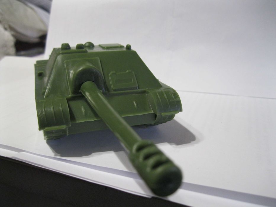 Игрушка каталка полудутыш Самоходная установка СУ-85