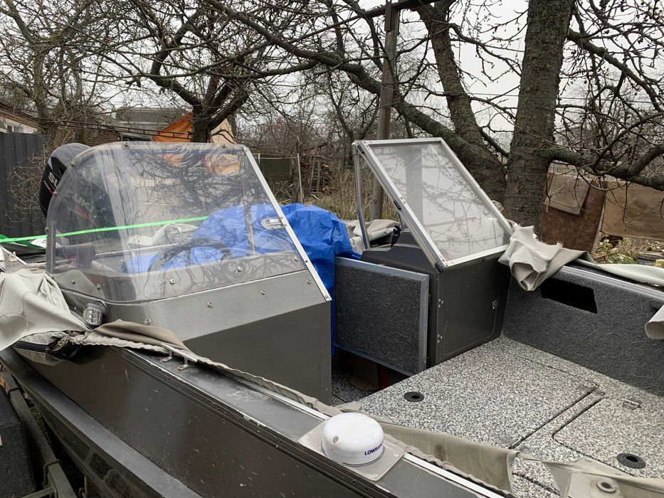 Катер FINVAL 470  з двигуном SUZUKI DF 70