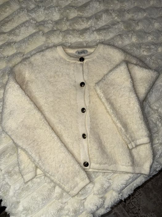 Каржиган S  в хорошому стані