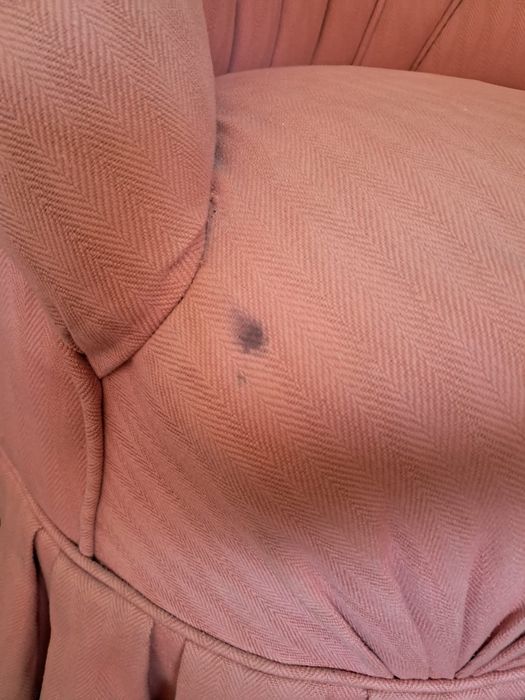 Sofá Poltrona rosa