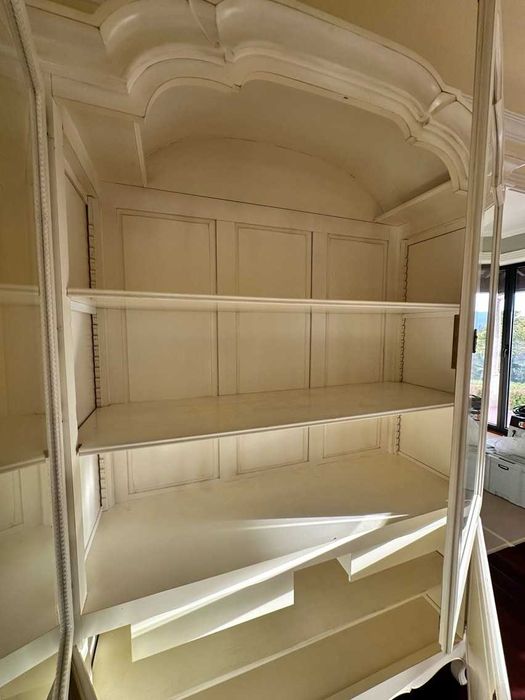 Louceiro estilo Roche Bobois