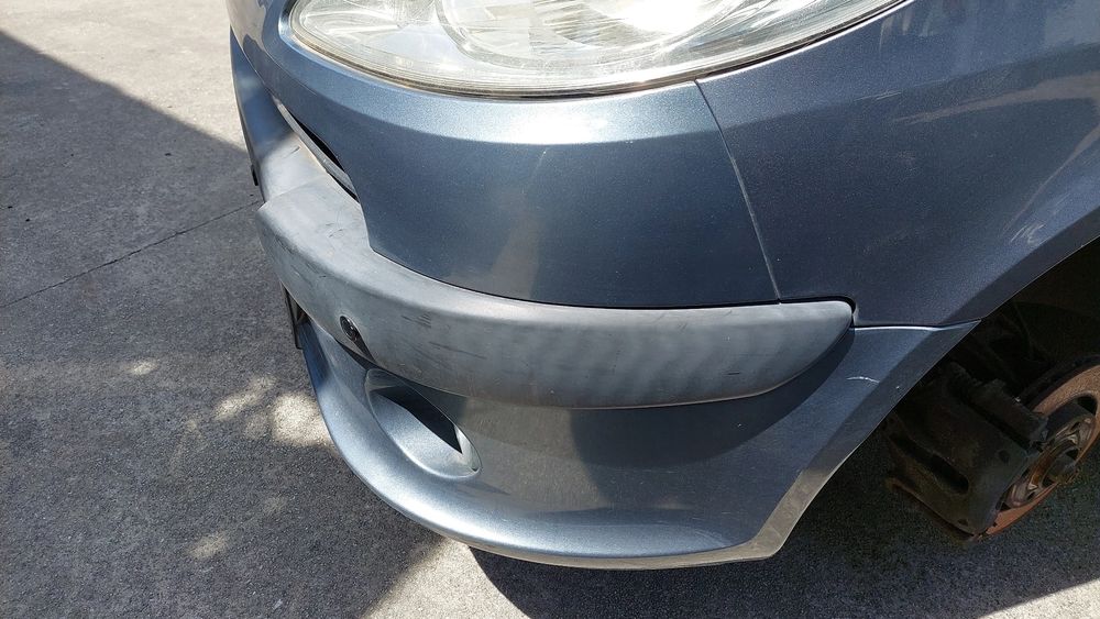 Pára-choques frente PEUGEOT 1007 (KM_)