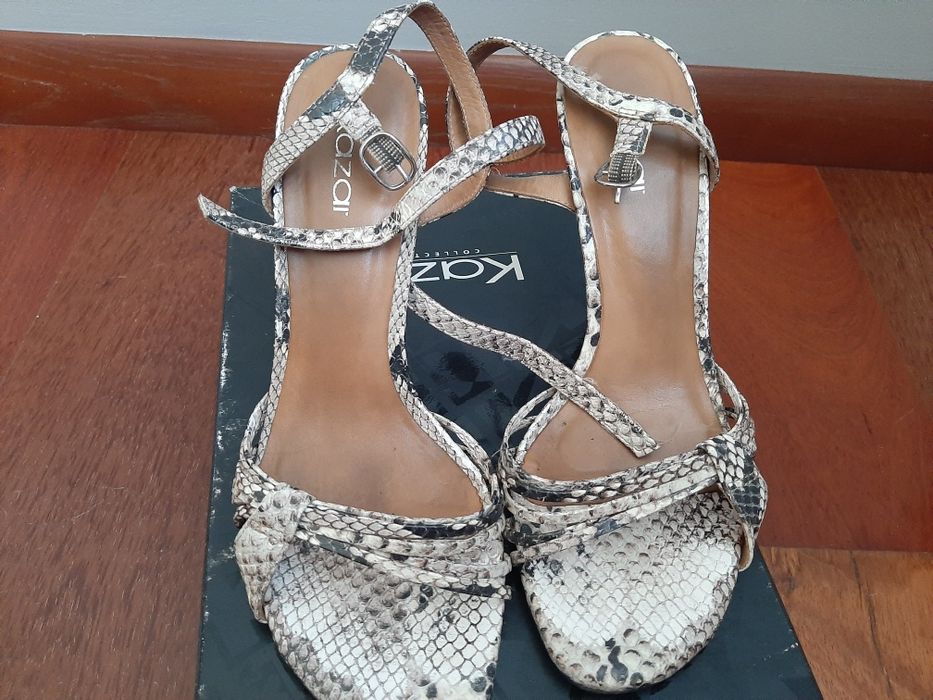 Sandałki na szpilce Kazar 38