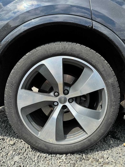 Диски з гумою колеса R21 5x112 9.5J ET31 Audi Q7 S-line SQ7