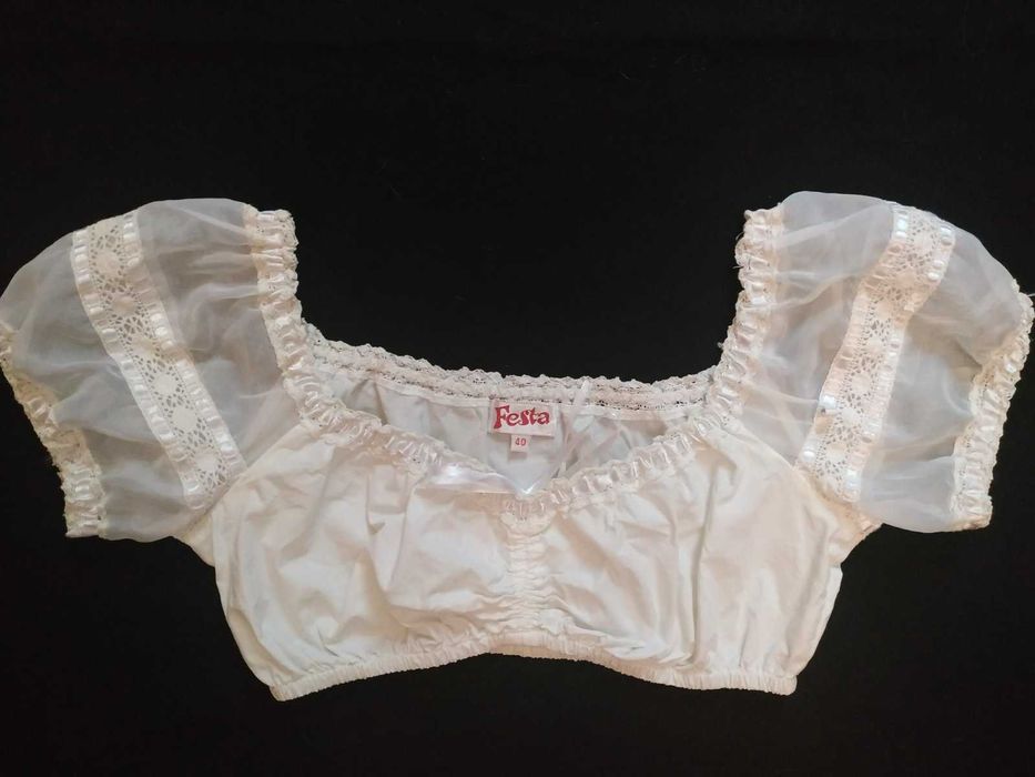 Карнавальньное платье австрийской девушки Октоберфест,
размер 44 L/xl