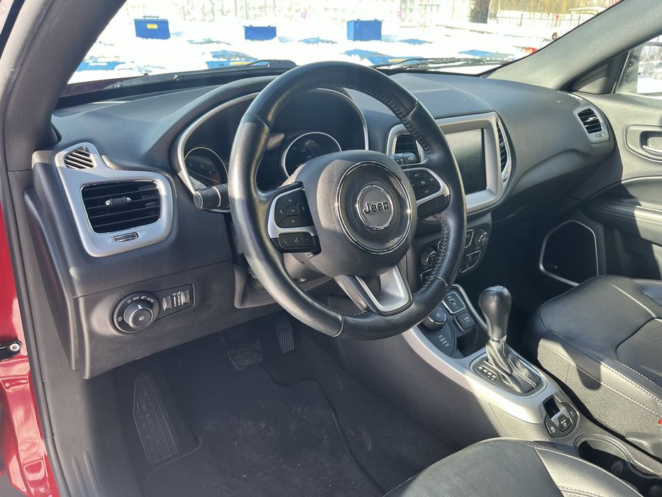 Jeep Compass limited 4х4