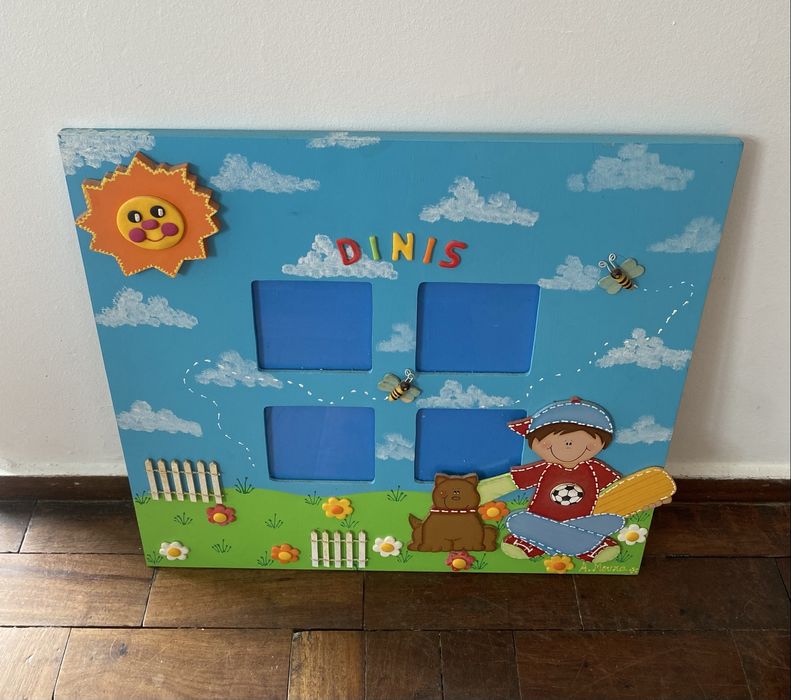 Moldura e quadro com nome “Dinis”