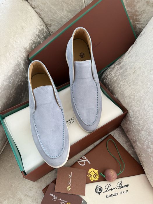 Жіночі лофери замшеві бежеві, сіро-блакитні loro piana