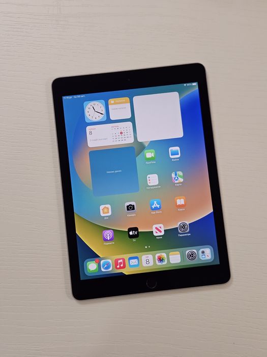 iPad Pro 9.7 32Gb Wi-Fi Space Gray