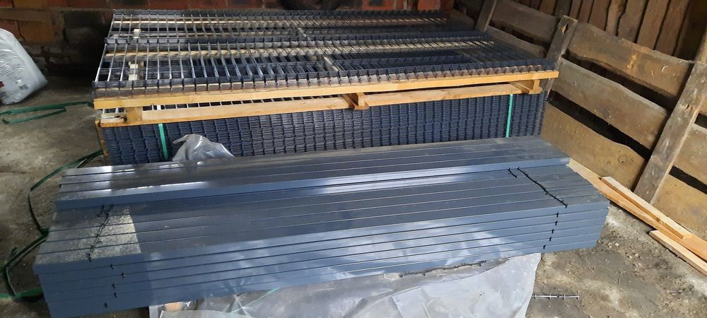 Panele ogrodzeniowe nowe 150x250 i 123x250