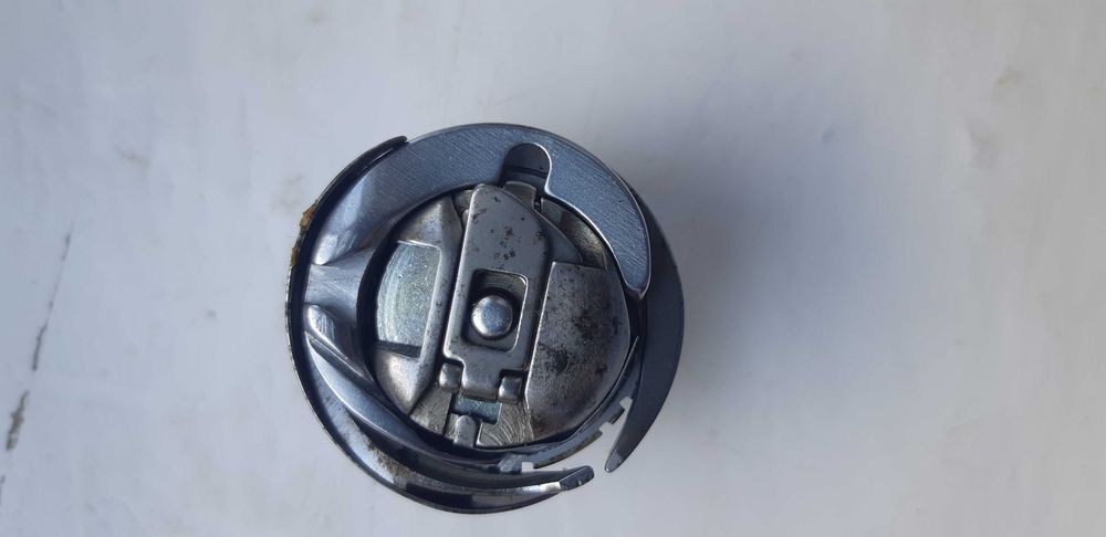 Челночные устройства, другие детали для промышленных машинок 22 класса