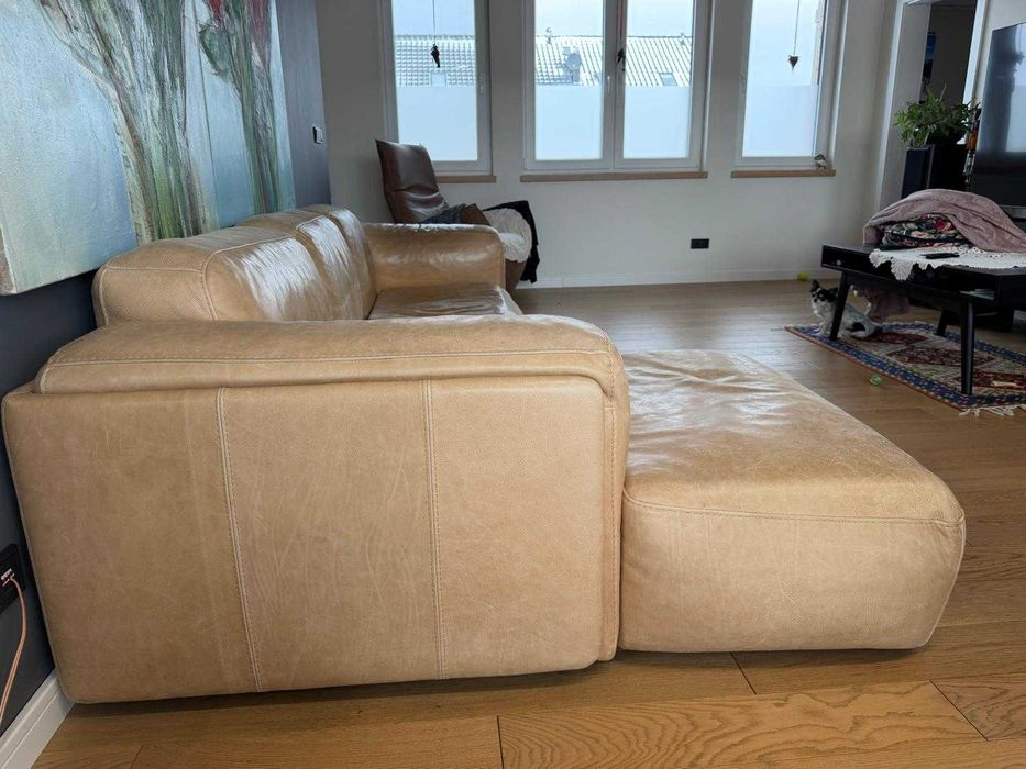 Skórzana Włoska Sofa (do renowacji)