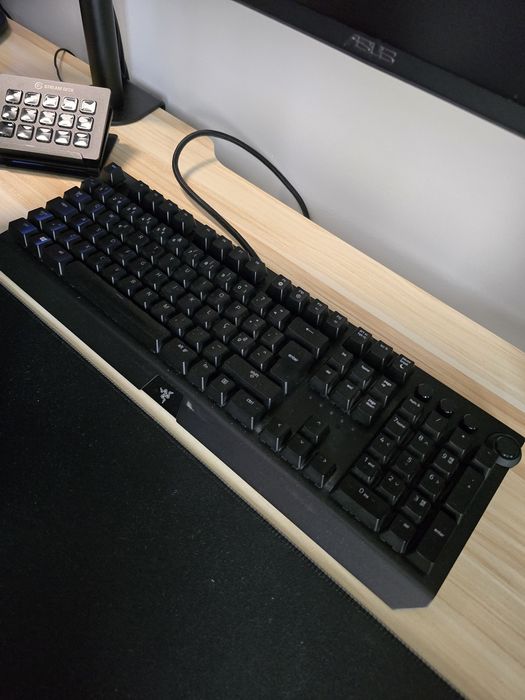 Teclado Gaming RAZER Blackwidow Elite (Membrana - Português - Preto)
