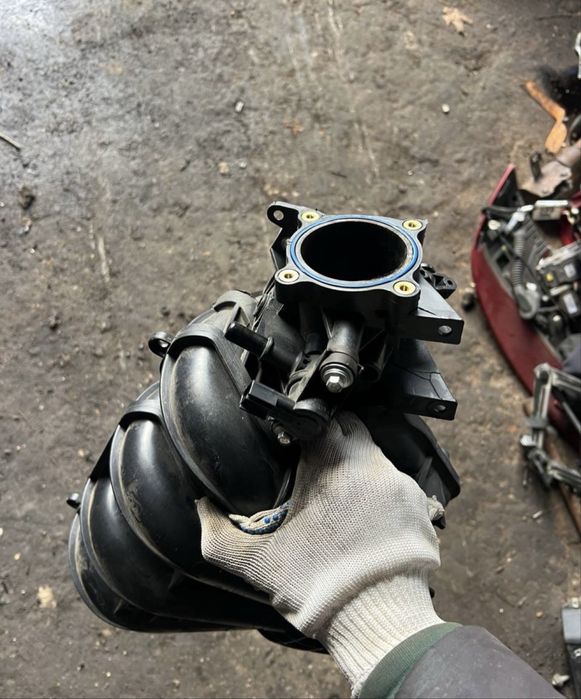 Впускний коллектор Ford escape mk3 1.5 17-19
