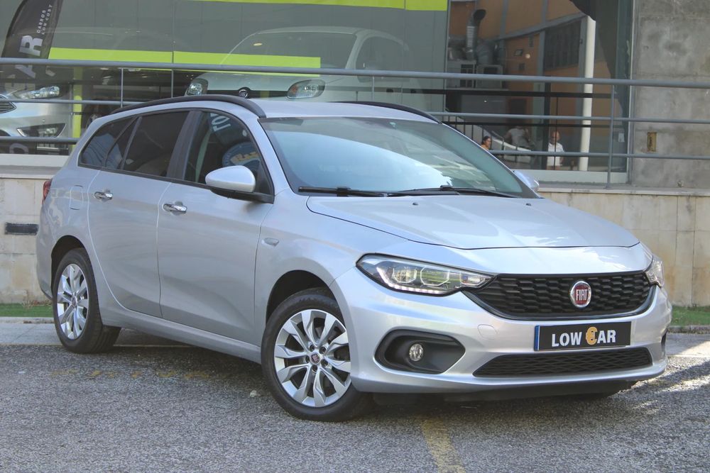 Fiat Tipo Station Wagon 1.6 M-Jet Lounge Tech DCT