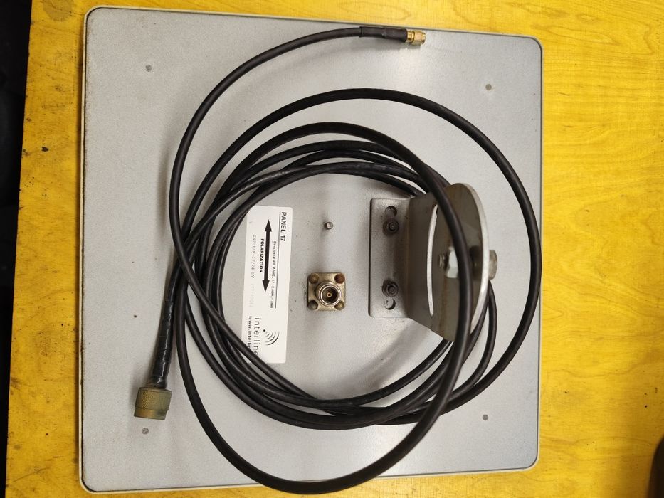 Antena Wi-fi 17dbi z przewodem