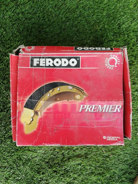 Varias peças para automóveis novas