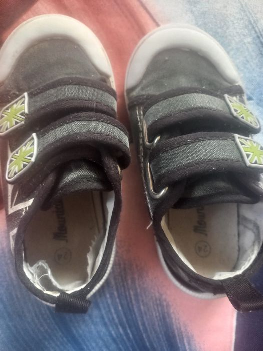 Взуття на хлопчика