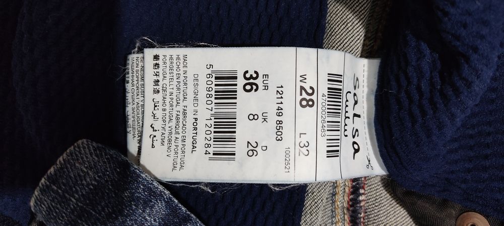 Calças Salsa modelo subido delineador