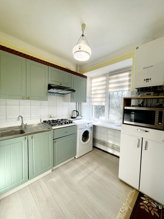 Оренда 2кім.біля парку,вул Чорновола з є/рем.