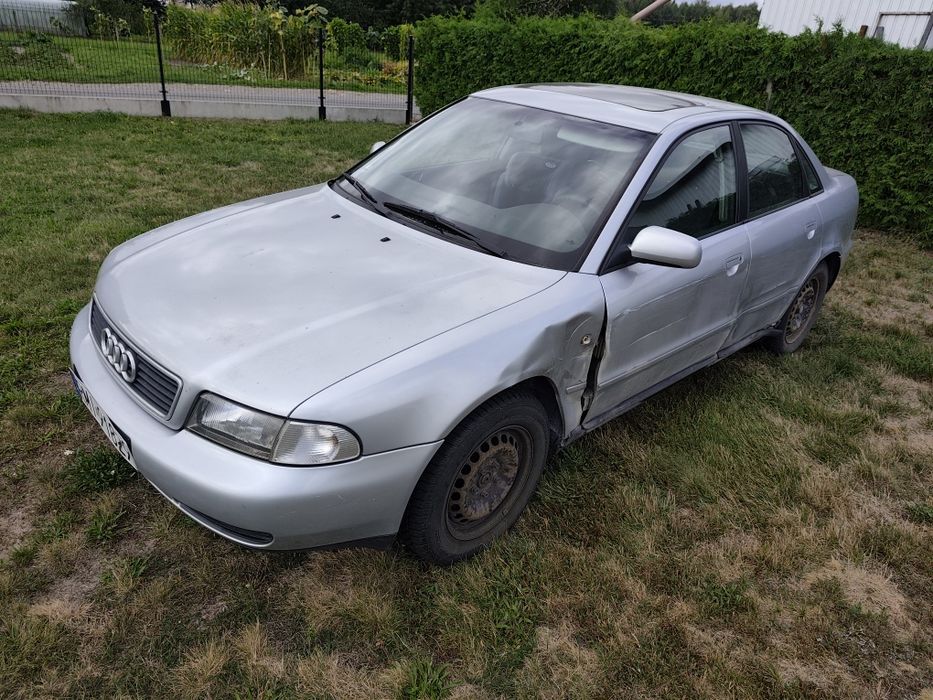 Audi a4 b5 1997 benzyna 1.6