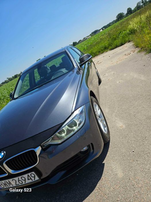 BMW F30 318d Sedan