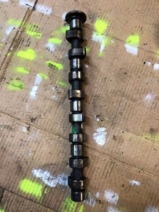 Распредвал 2.3 OM 601 Mercedes Vito 638 / Sprinter 901