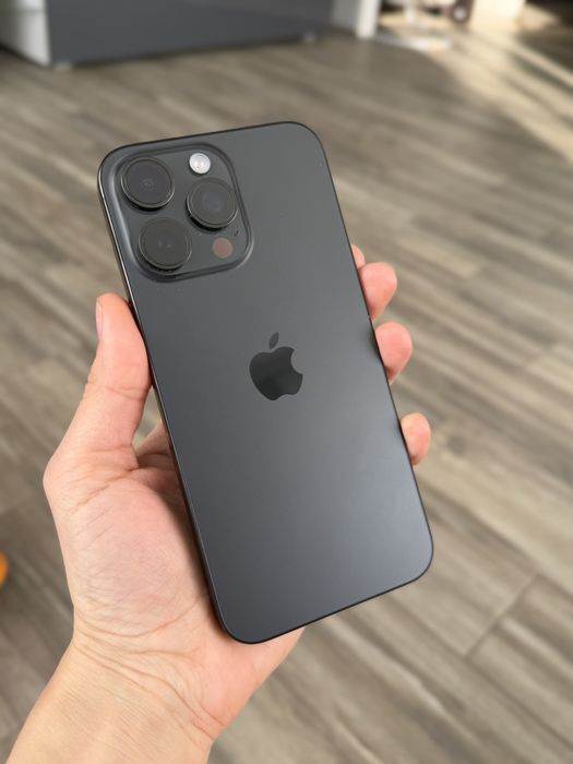 iPhone 15 pro max 256 как новый